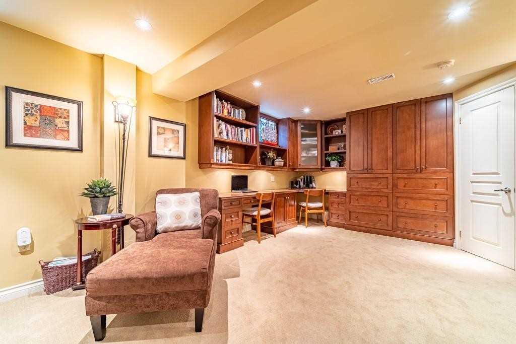 17 Brigantine Crt