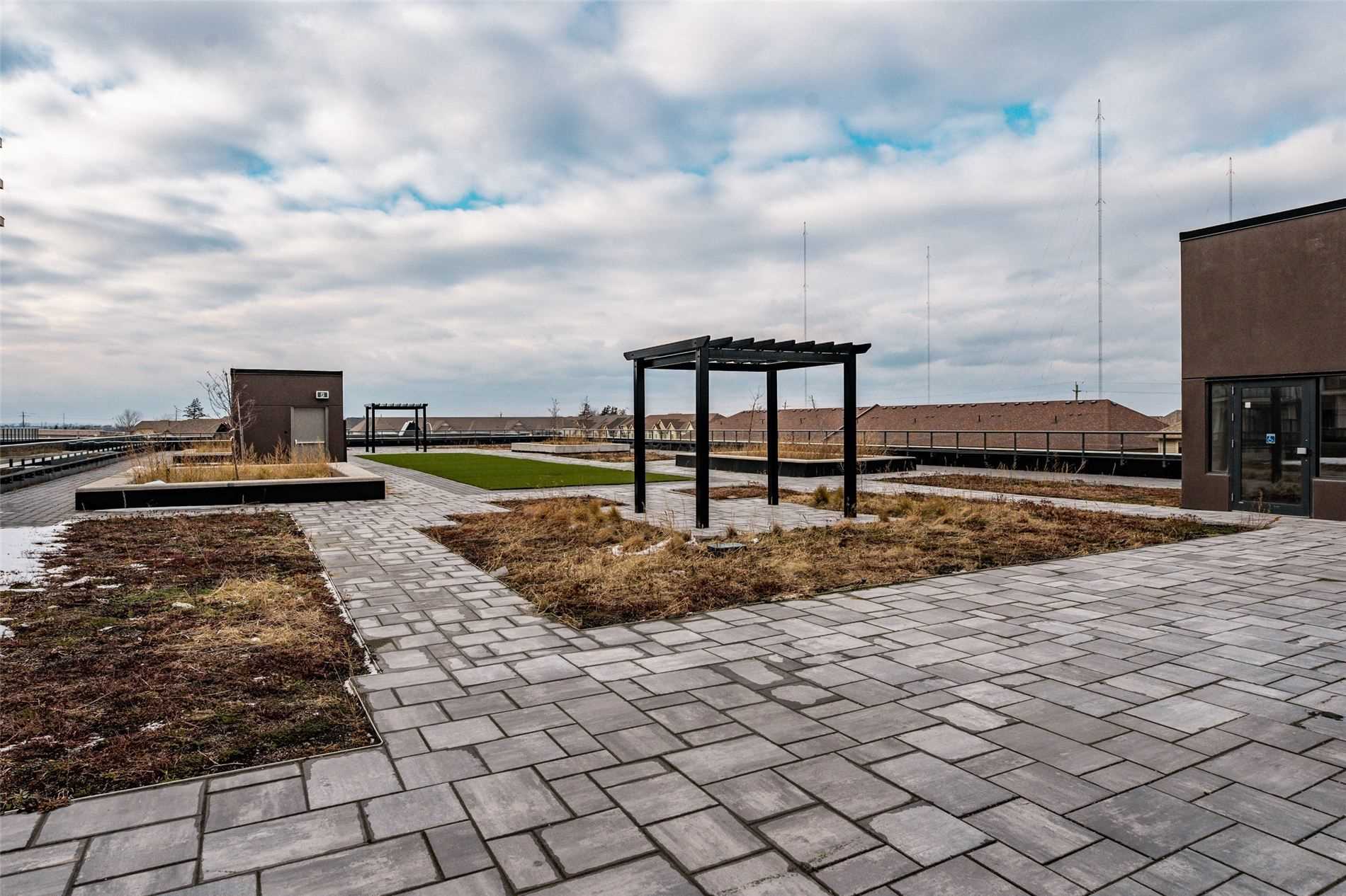 550 North Service Rd, #217