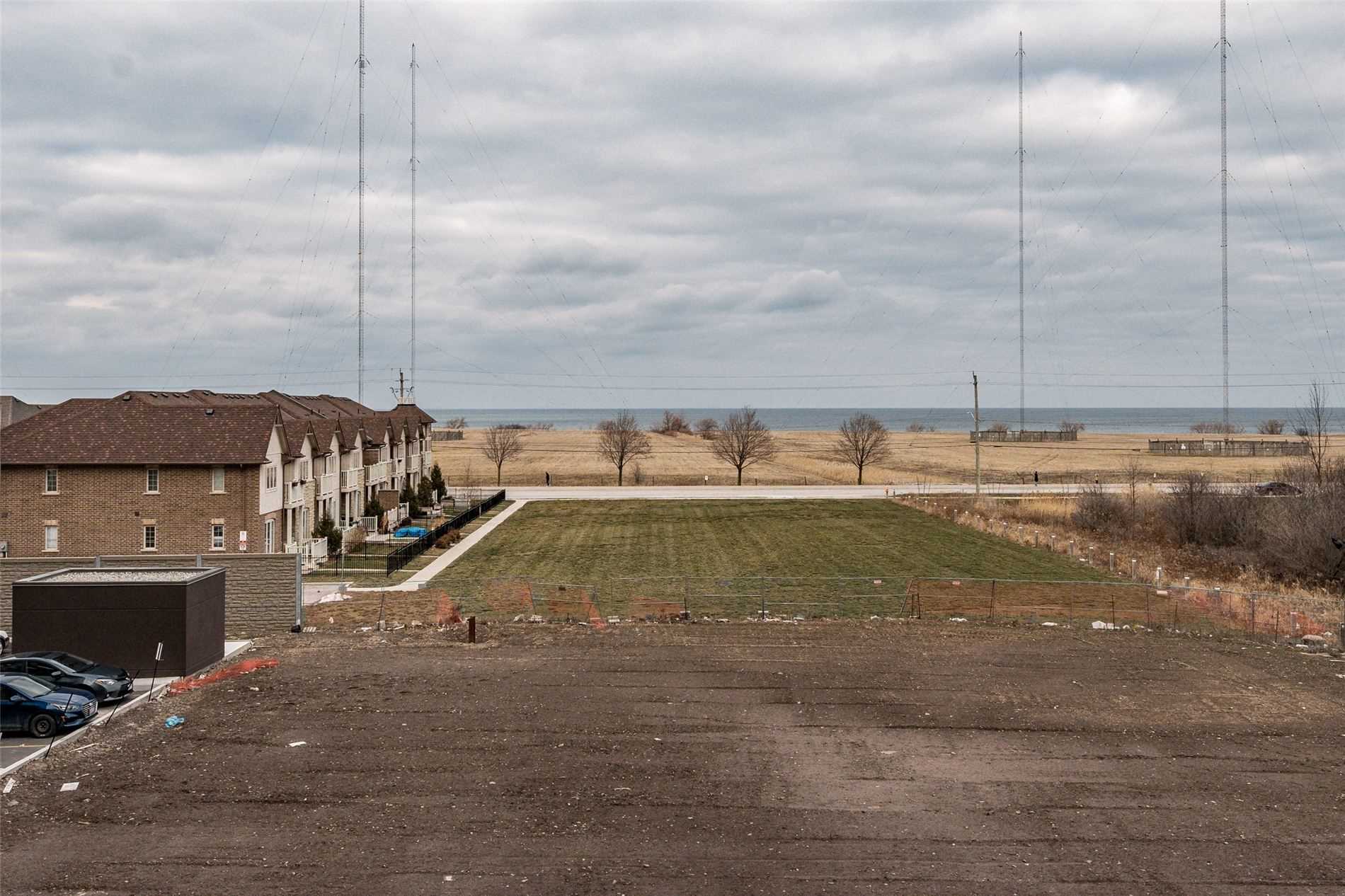 550 North Service Rd, #217