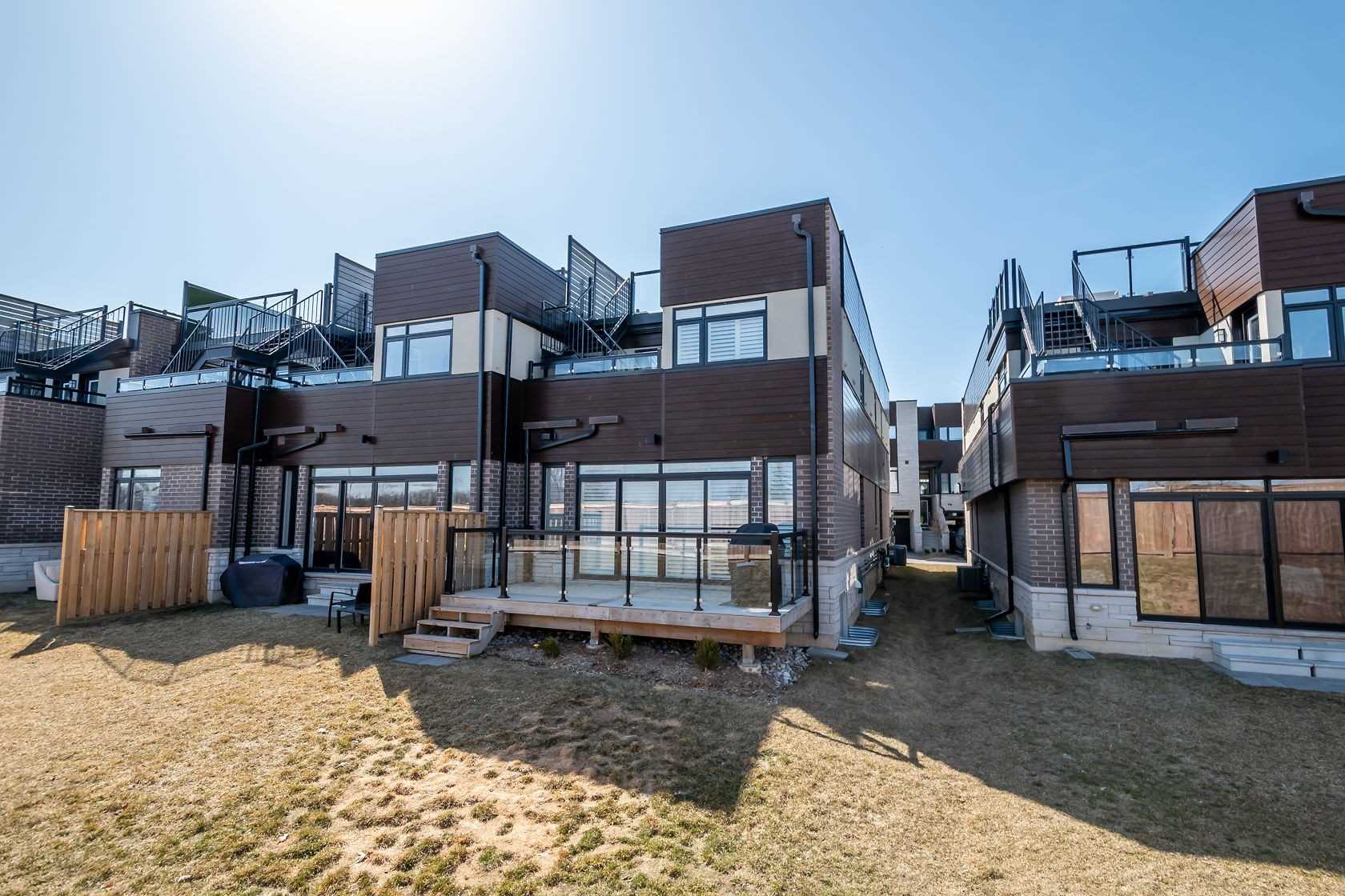 35 Midhurst Hts, #22