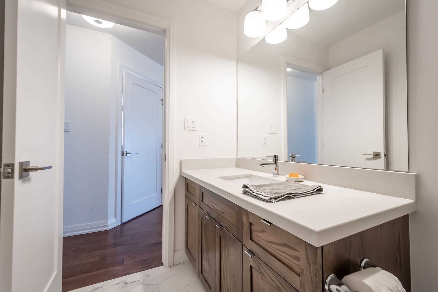 35 Midhurst Hts, #22