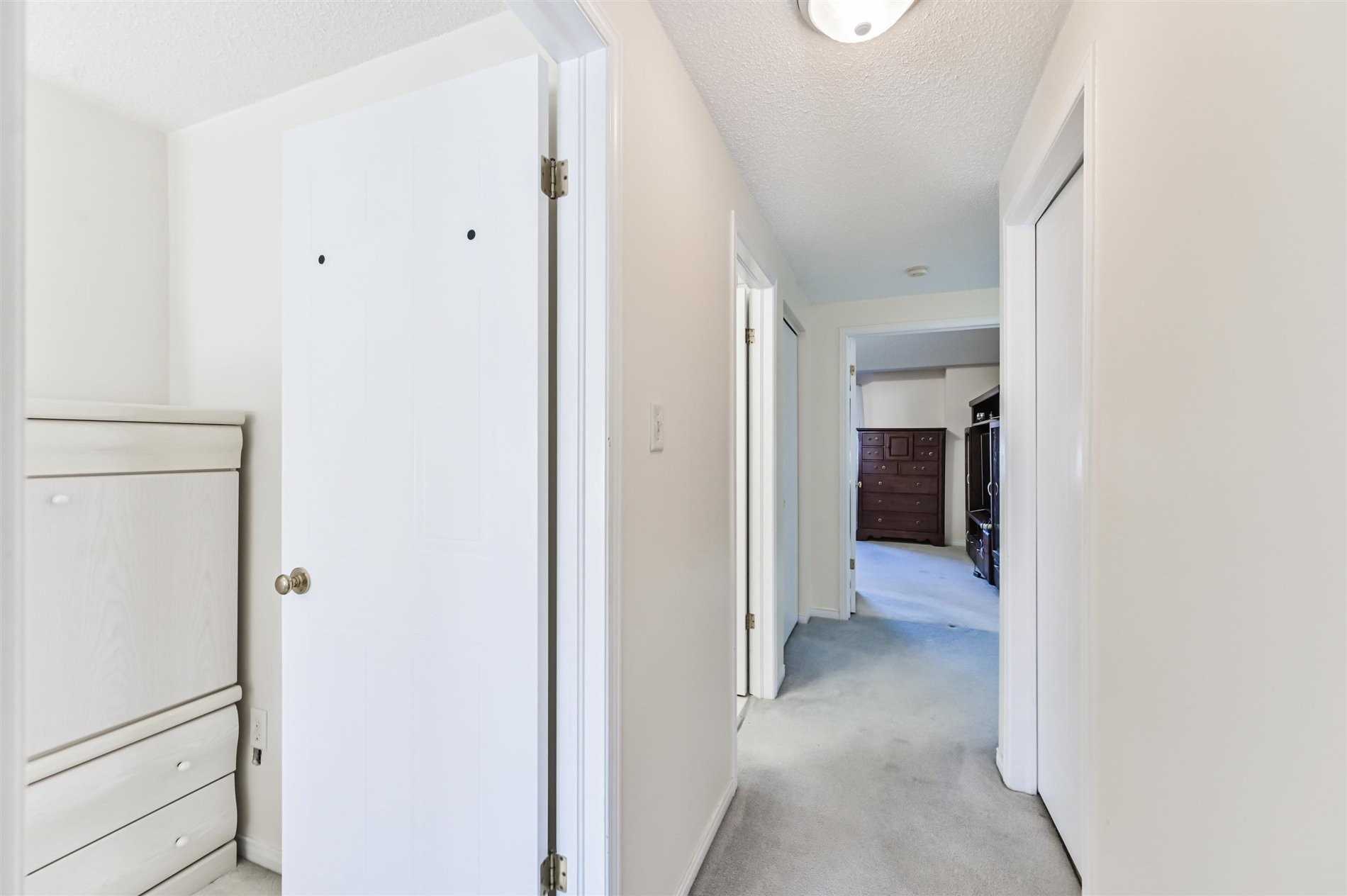 362 Highbrook Cres