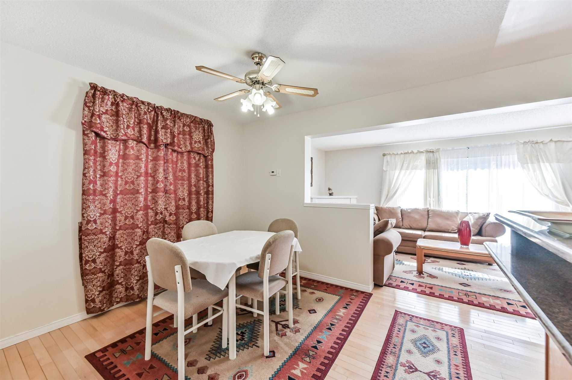 362 Highbrook Cres