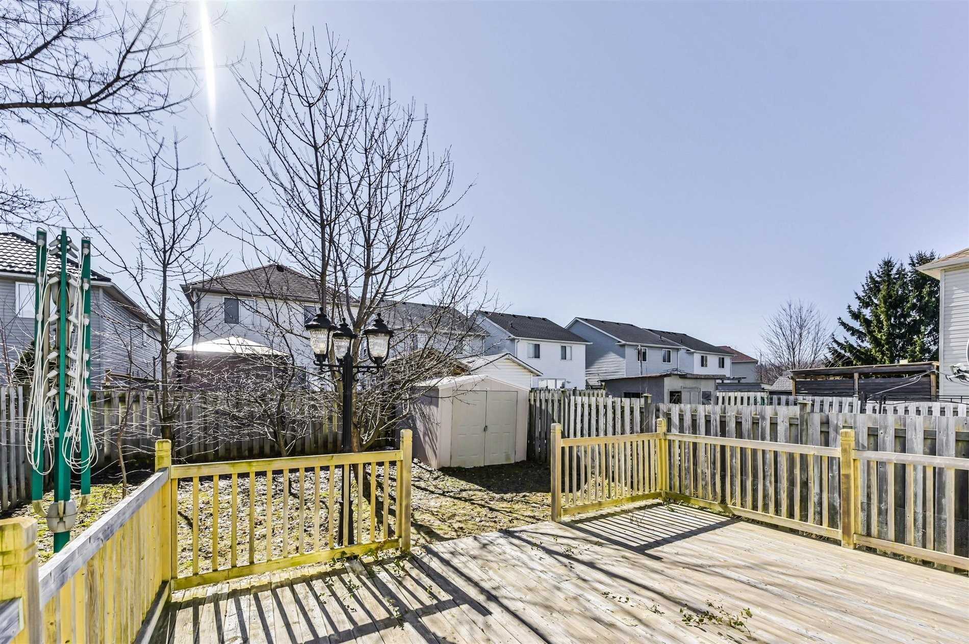 362 Highbrook Cres