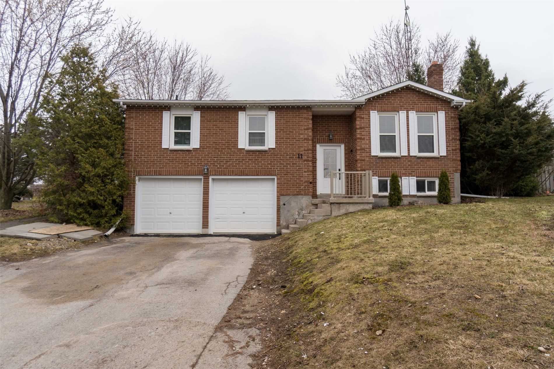 11 Peter St