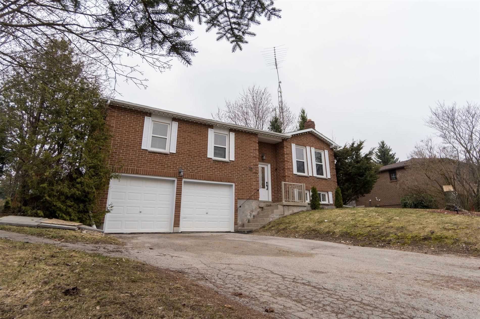 11 Peter St
