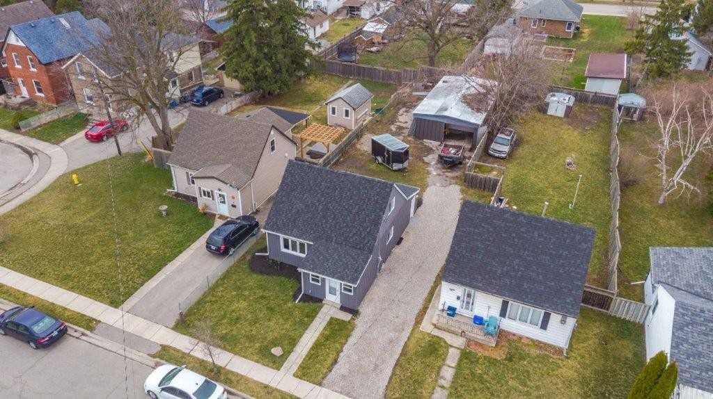 6 John St