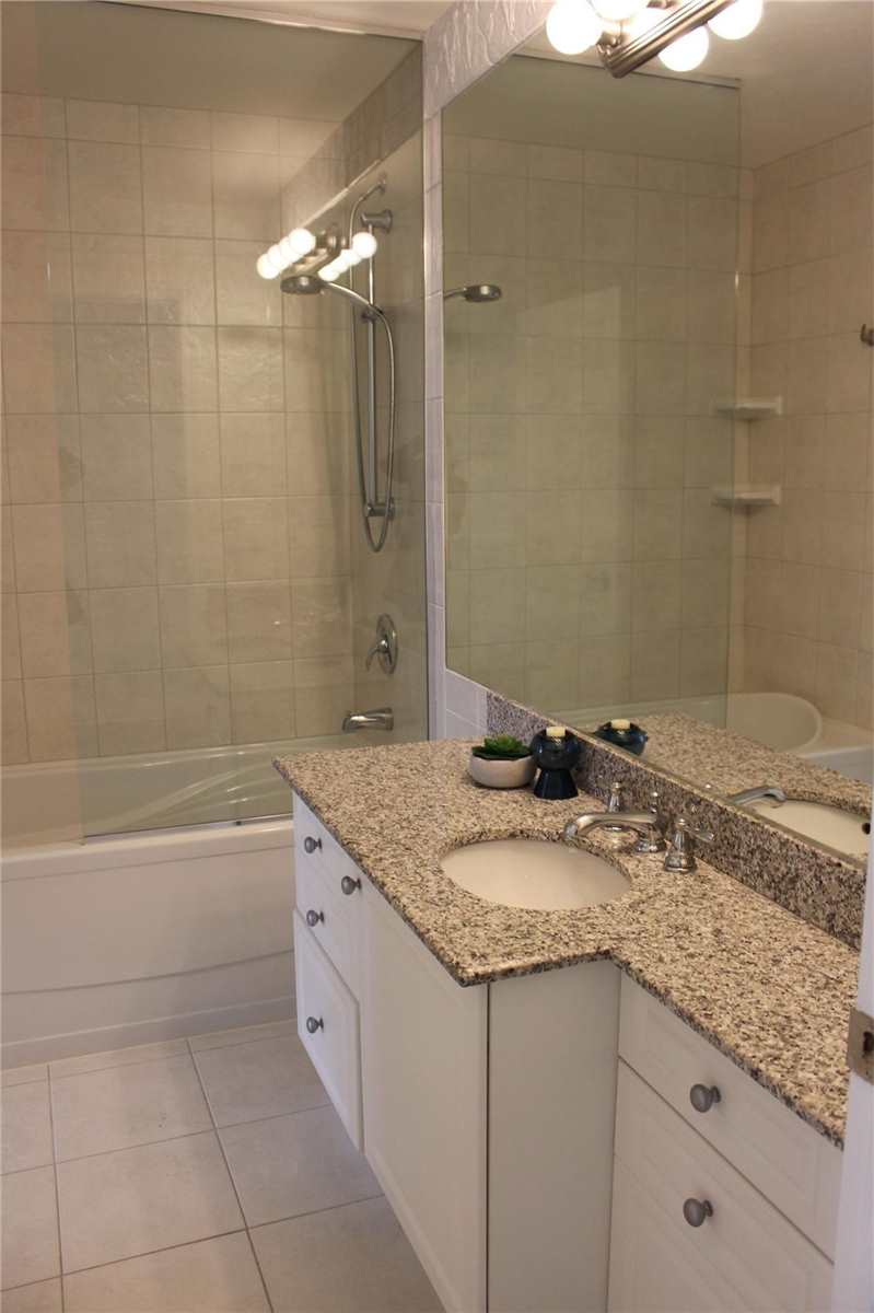 148 Third St, #206