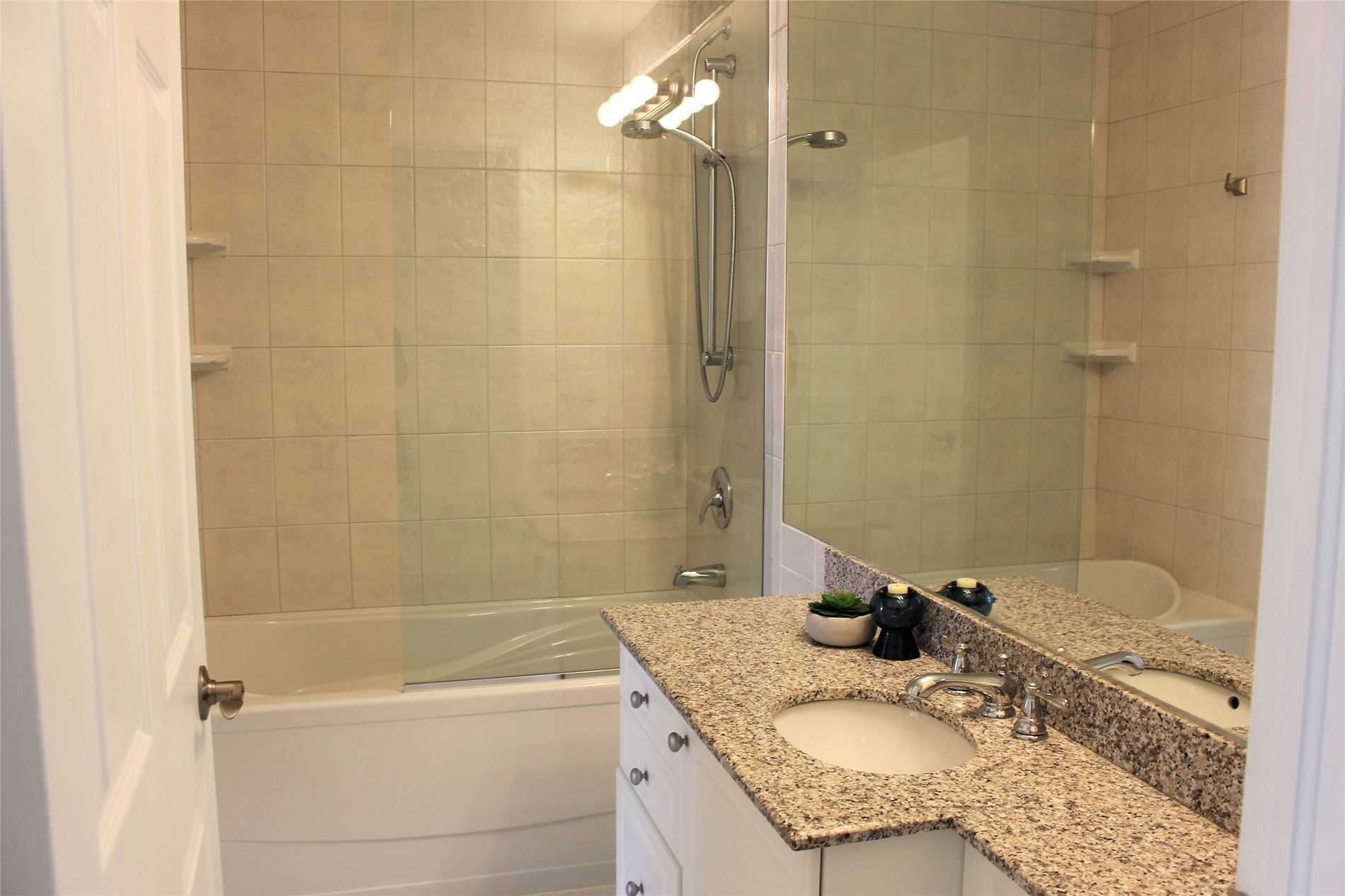 148 Third St, #206