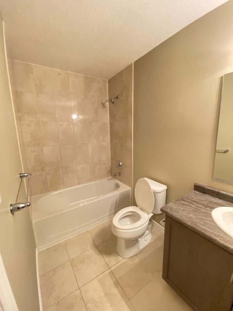 28 Jeffrey Dr