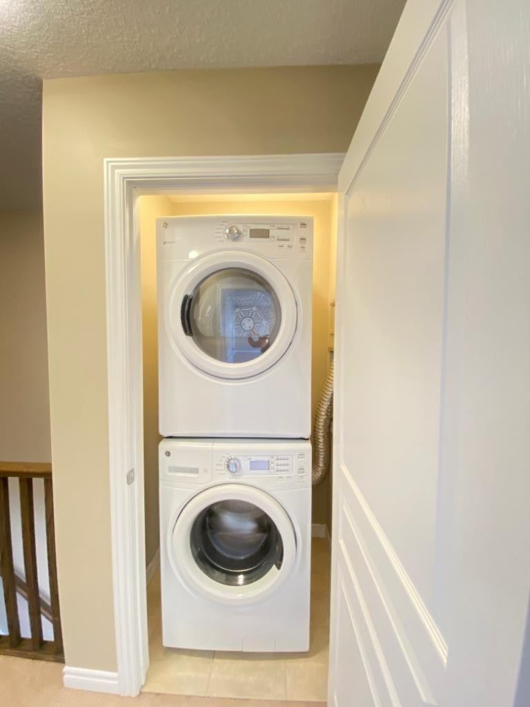 28 Jeffrey Dr