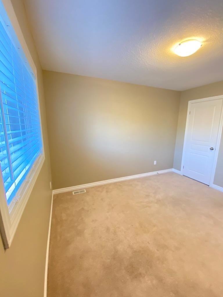 28 Jeffrey Dr