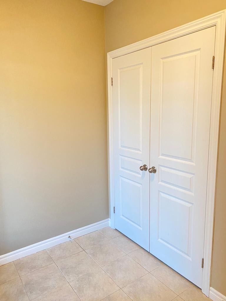 28 Jeffrey Dr