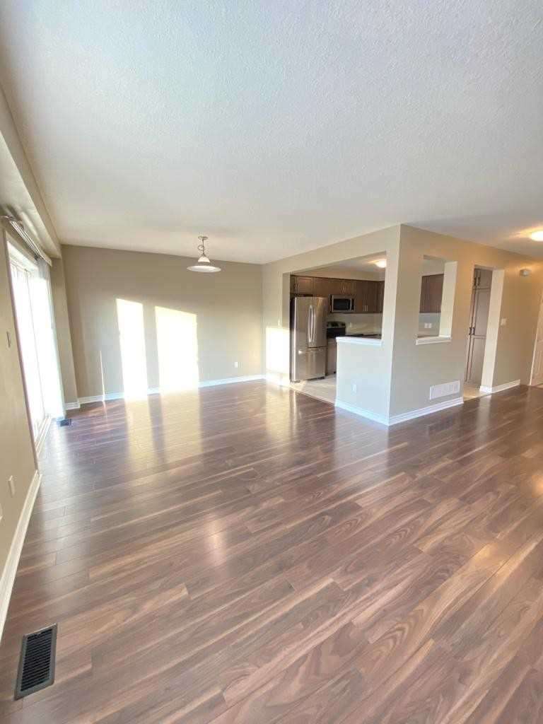 28 Jeffrey Dr