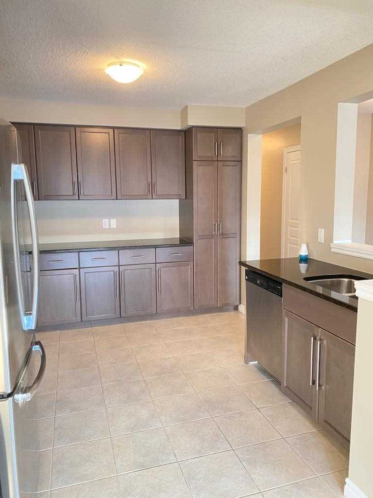 28 Jeffrey Dr
