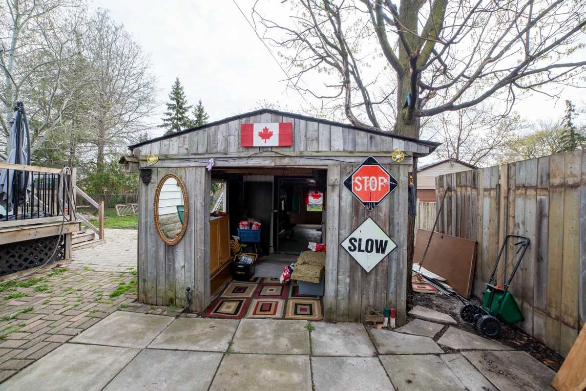 20 Tasker St