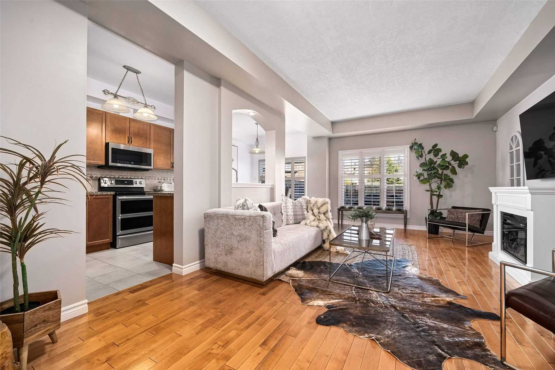 99 Panabaker Dr, #44