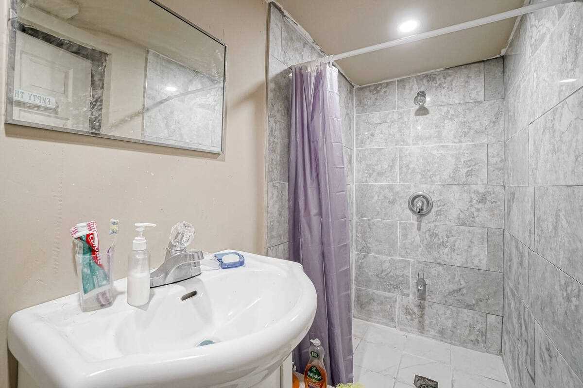 30 Orchard Mill Cres