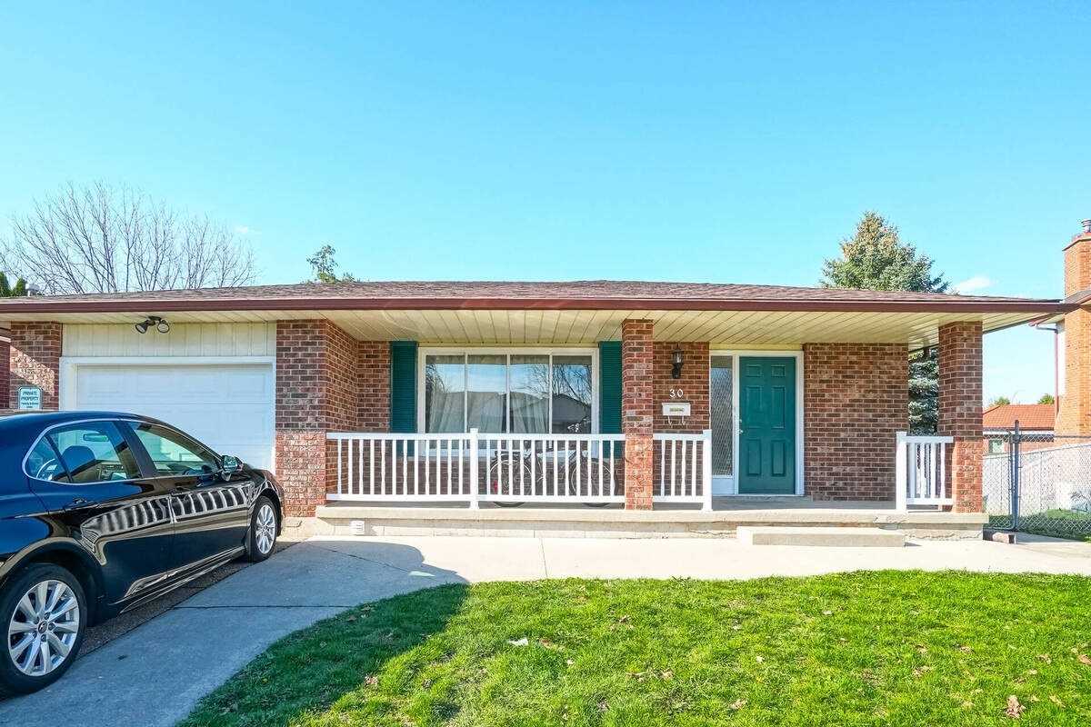 30 Orchard Mill Cres