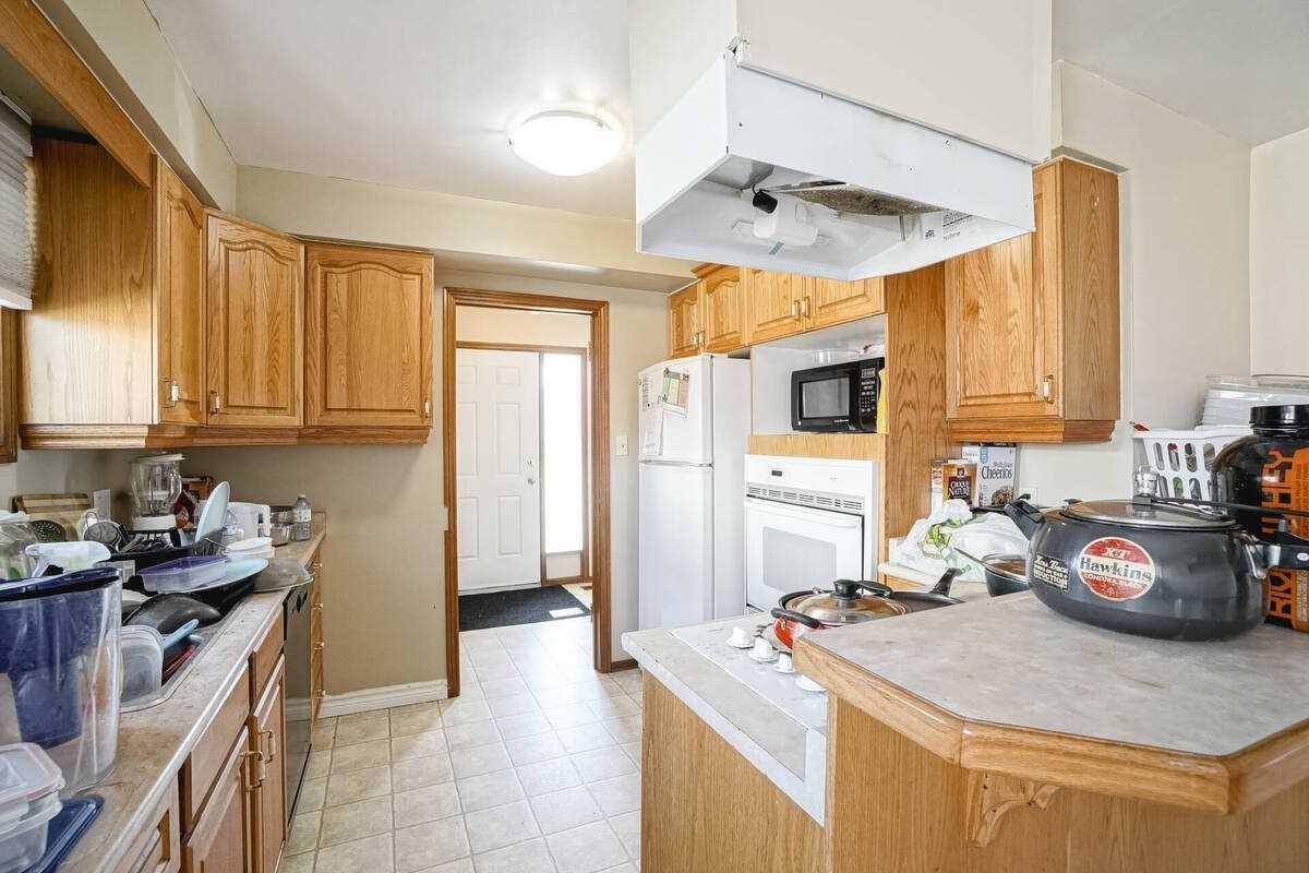30 Orchard Mill Cres