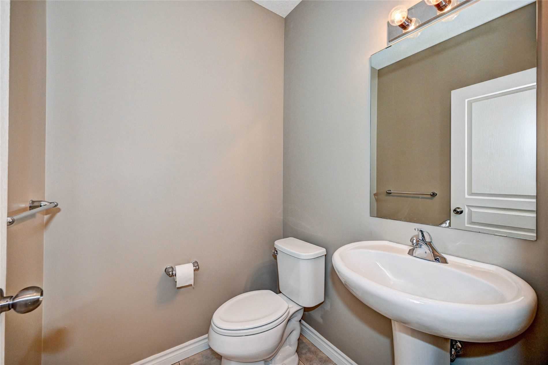 28 Jeffrey Dr