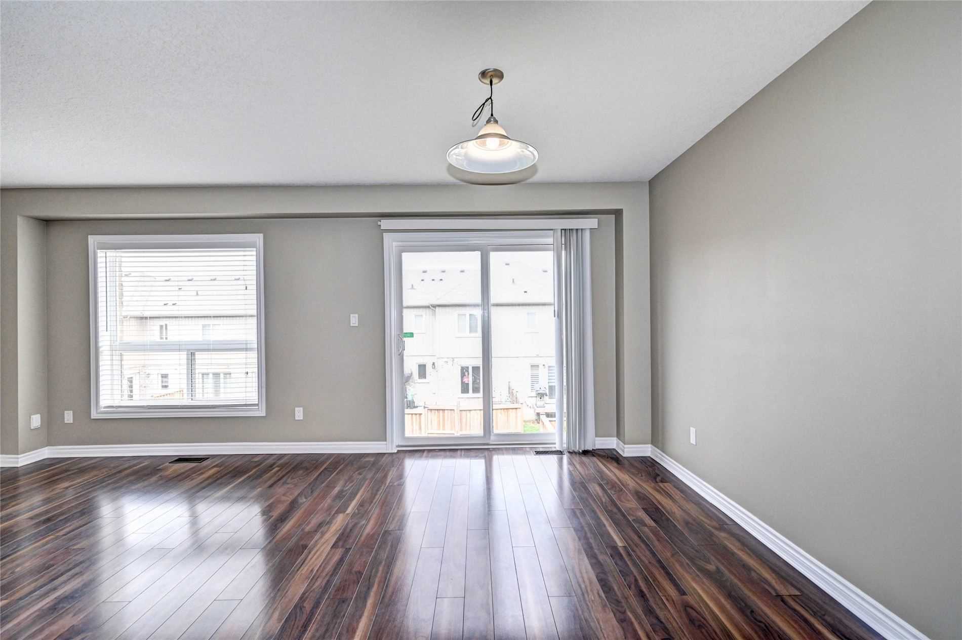 28 Jeffrey Dr