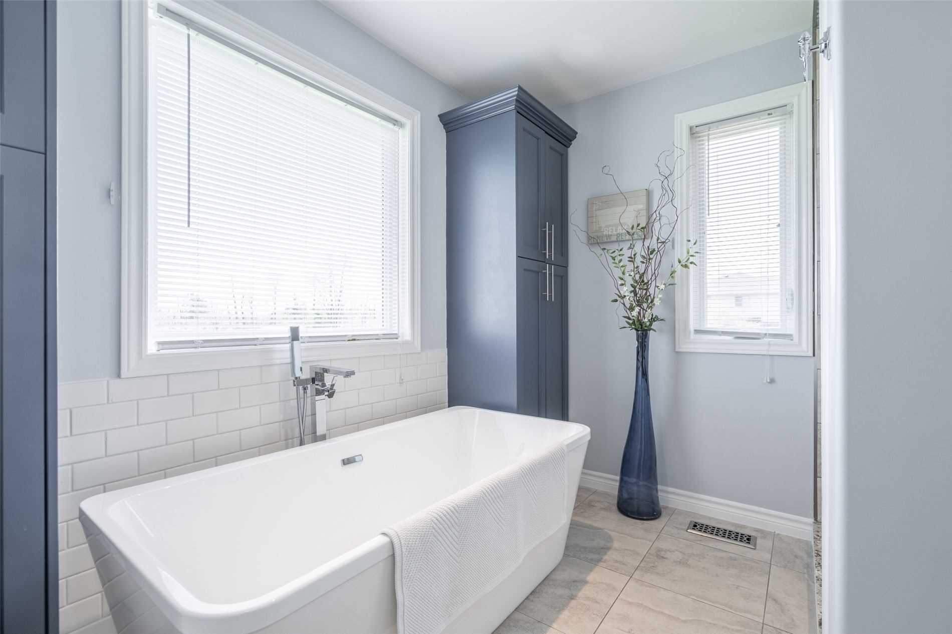 22 Painter Rd