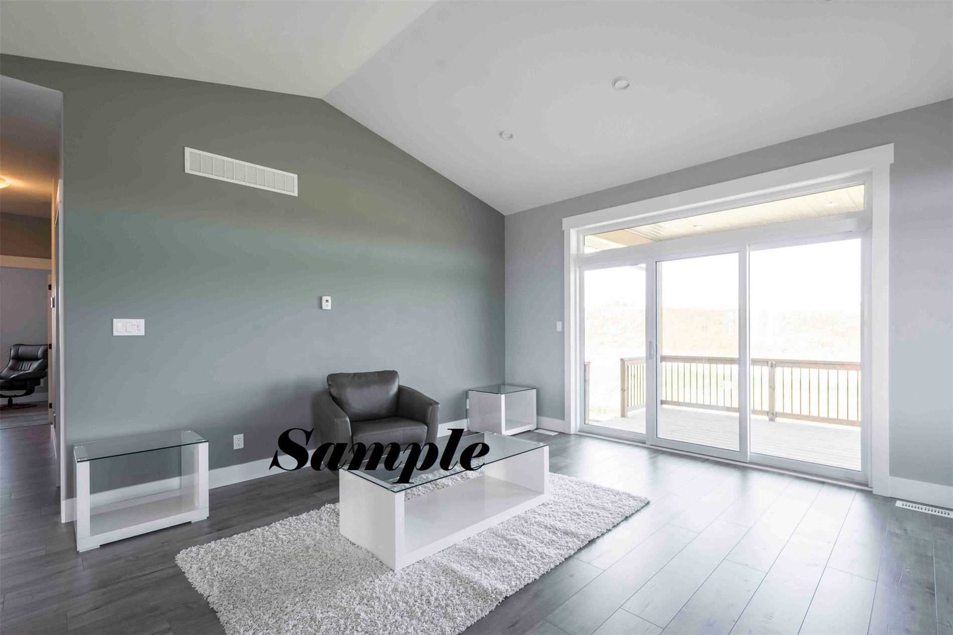 110 Farrington Cres