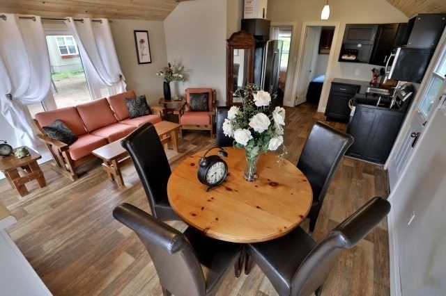 3 Woodland Lane