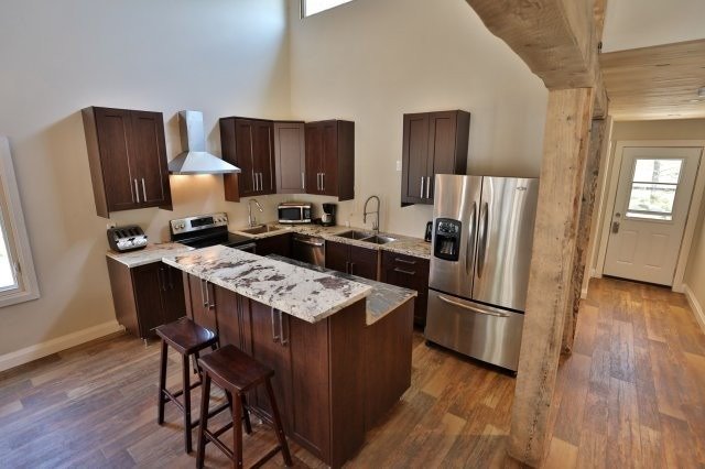 3 Woodland Lane