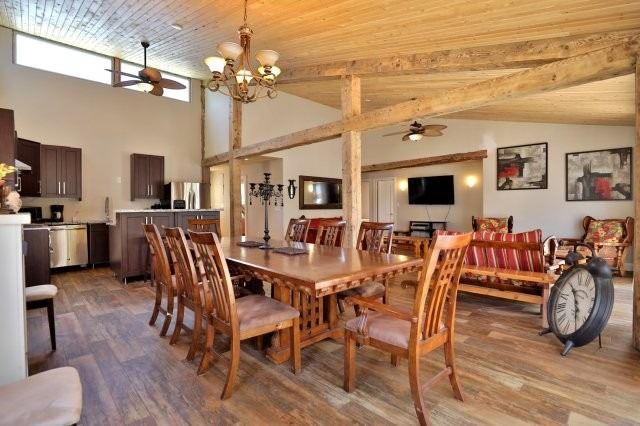 3 Woodland Lane