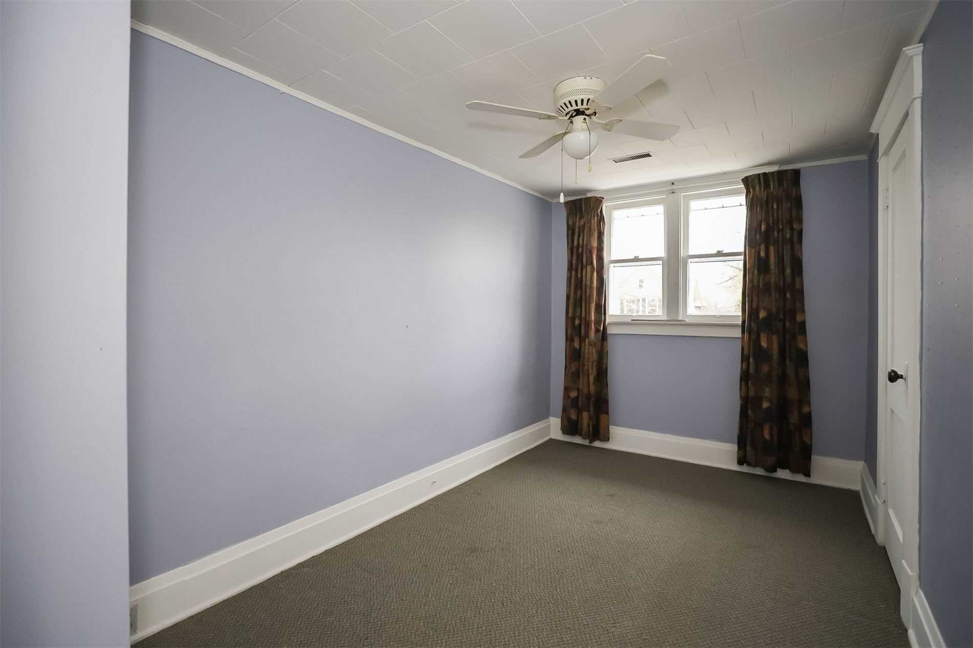 105 John St