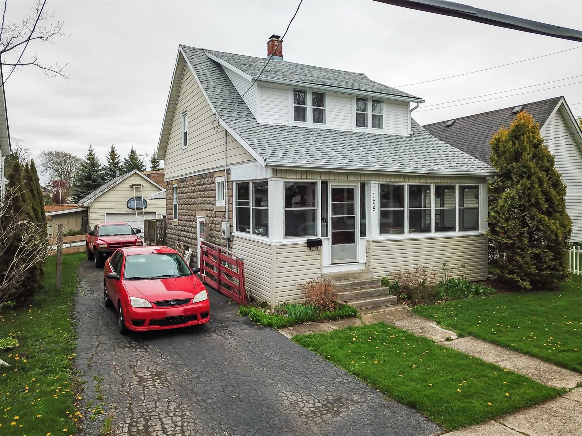 105 John St