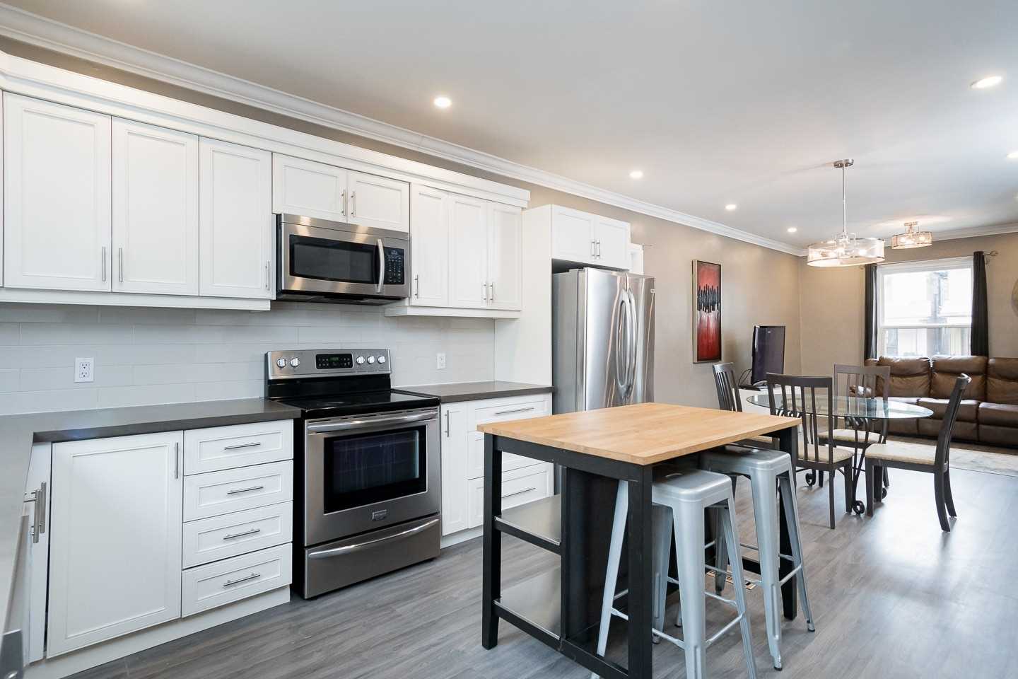 12 Somerset Ave