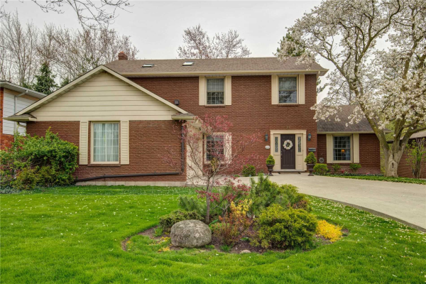 11 Highland Park Dr, Hamilton