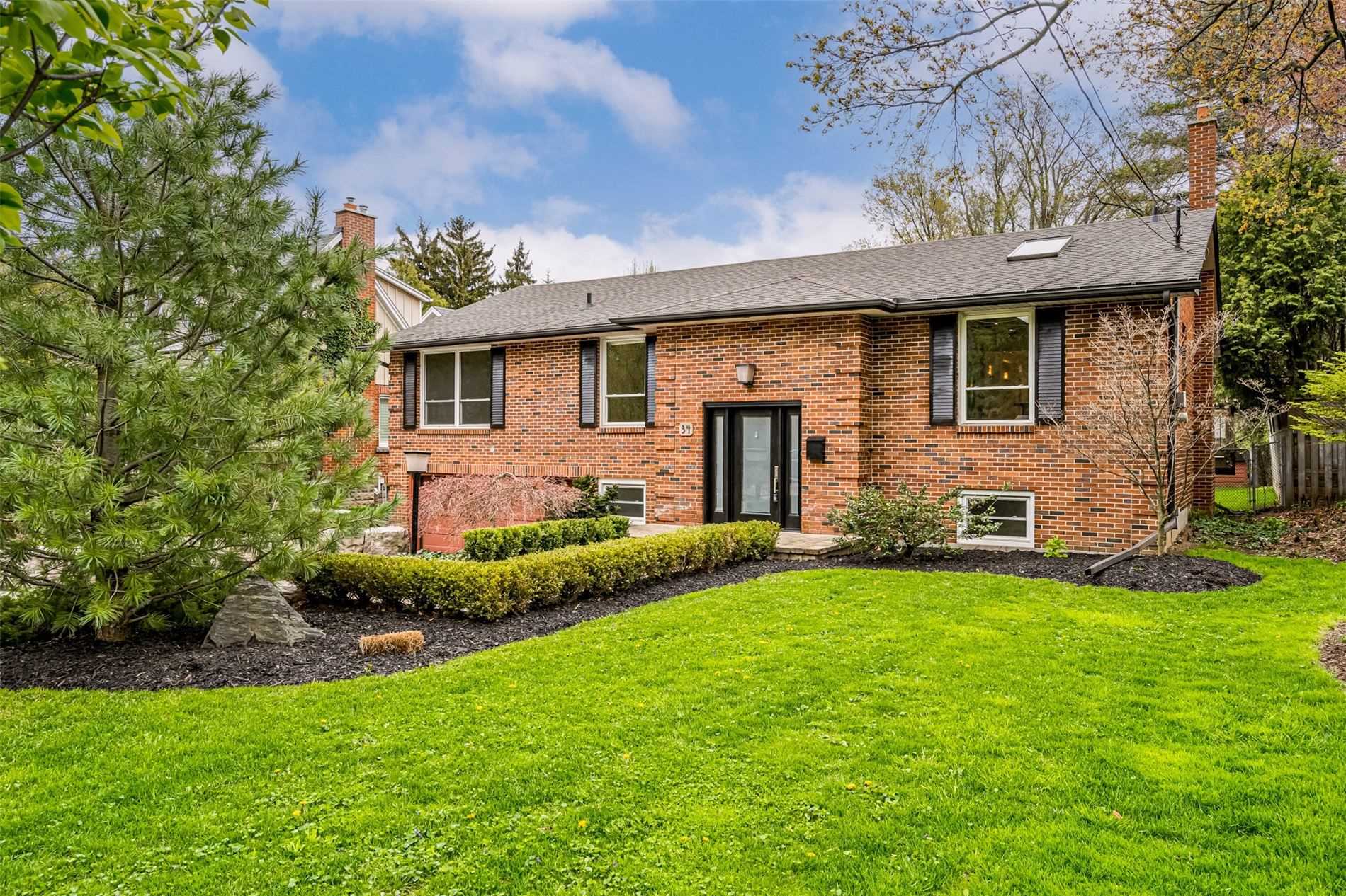 34 Jerseyville Rd E