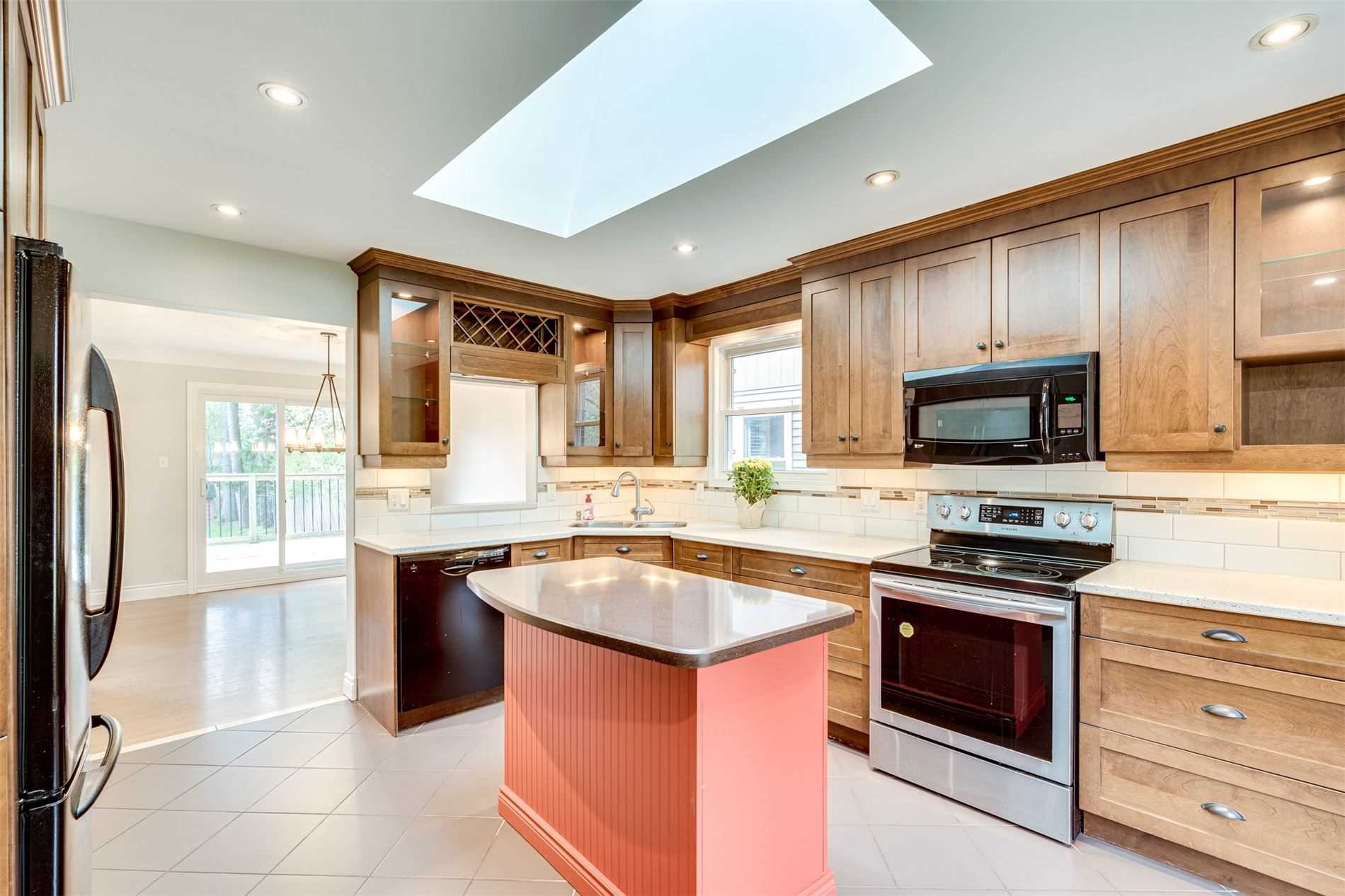 34 Jerseyville Rd E