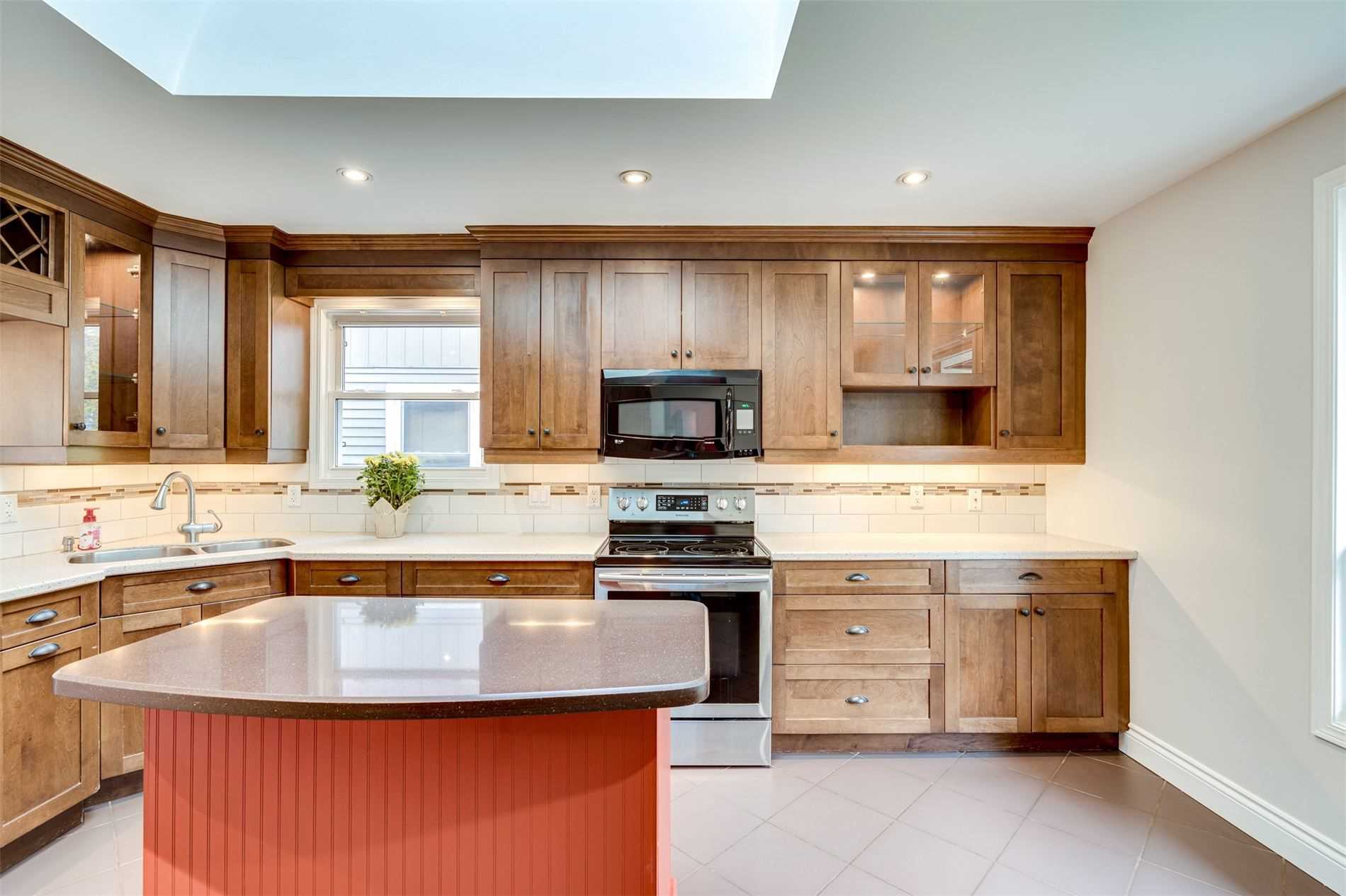 34 Jerseyville Rd E