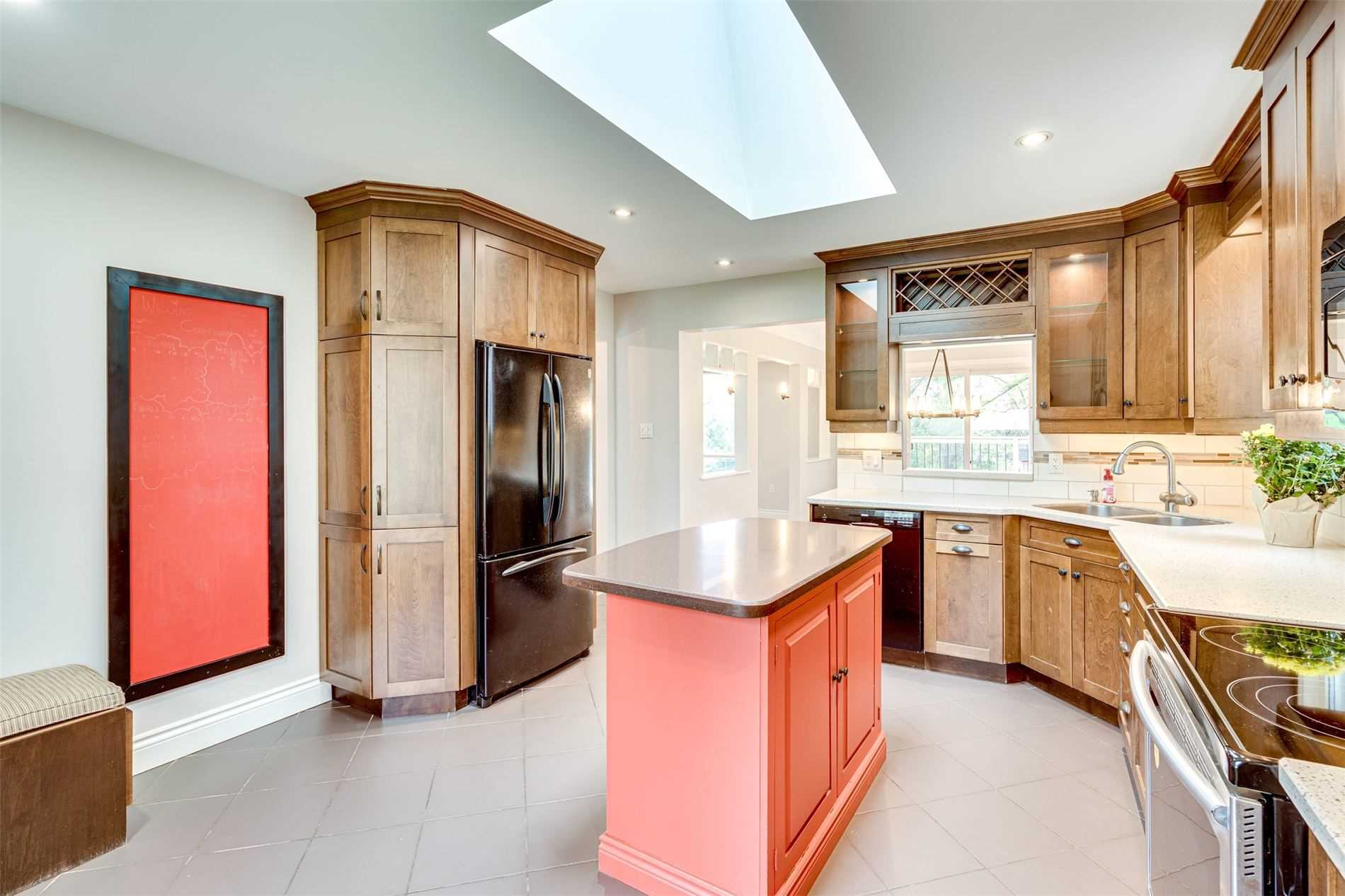 34 Jerseyville Rd E