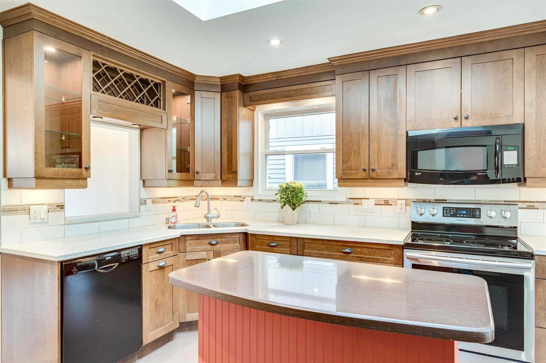 34 Jerseyville Rd E