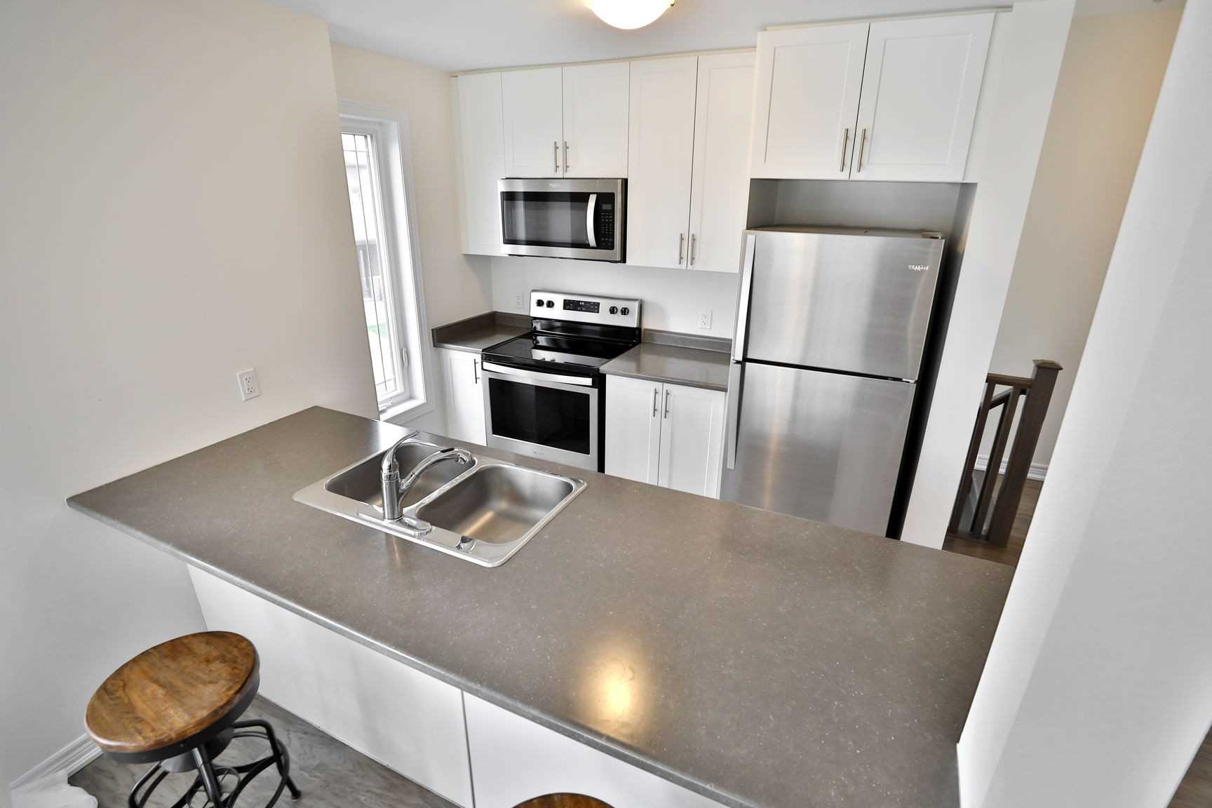 77 Diana Ave, #140