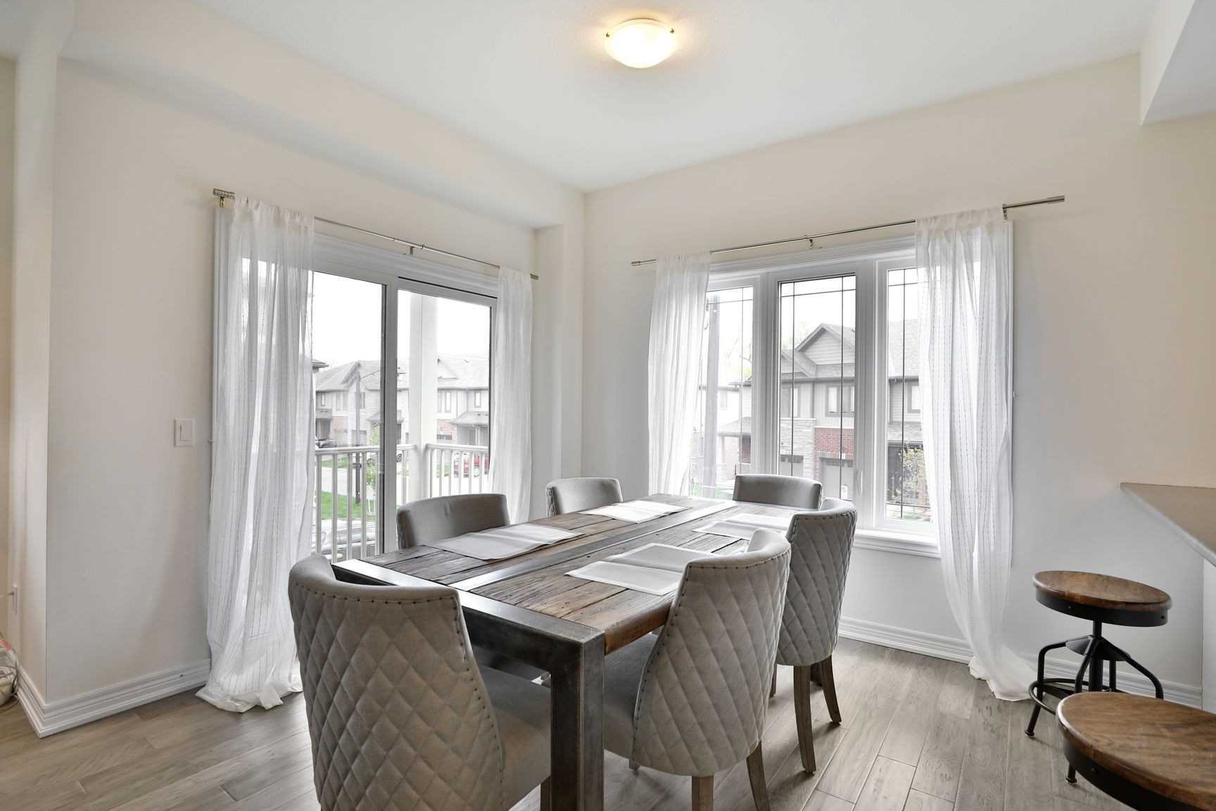 77 Diana Ave, #140