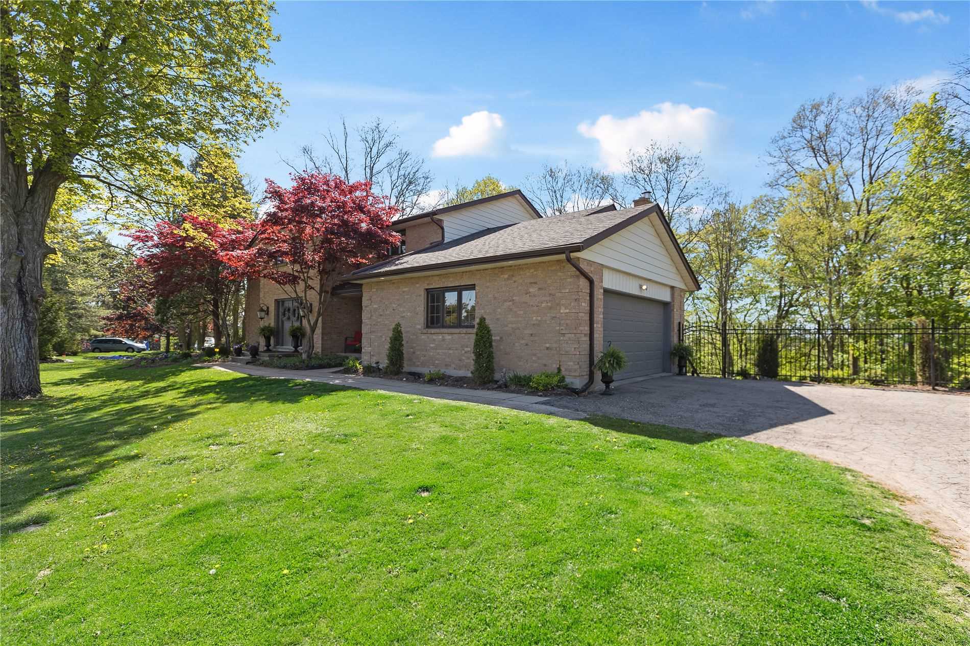 355 Edgehill Dr