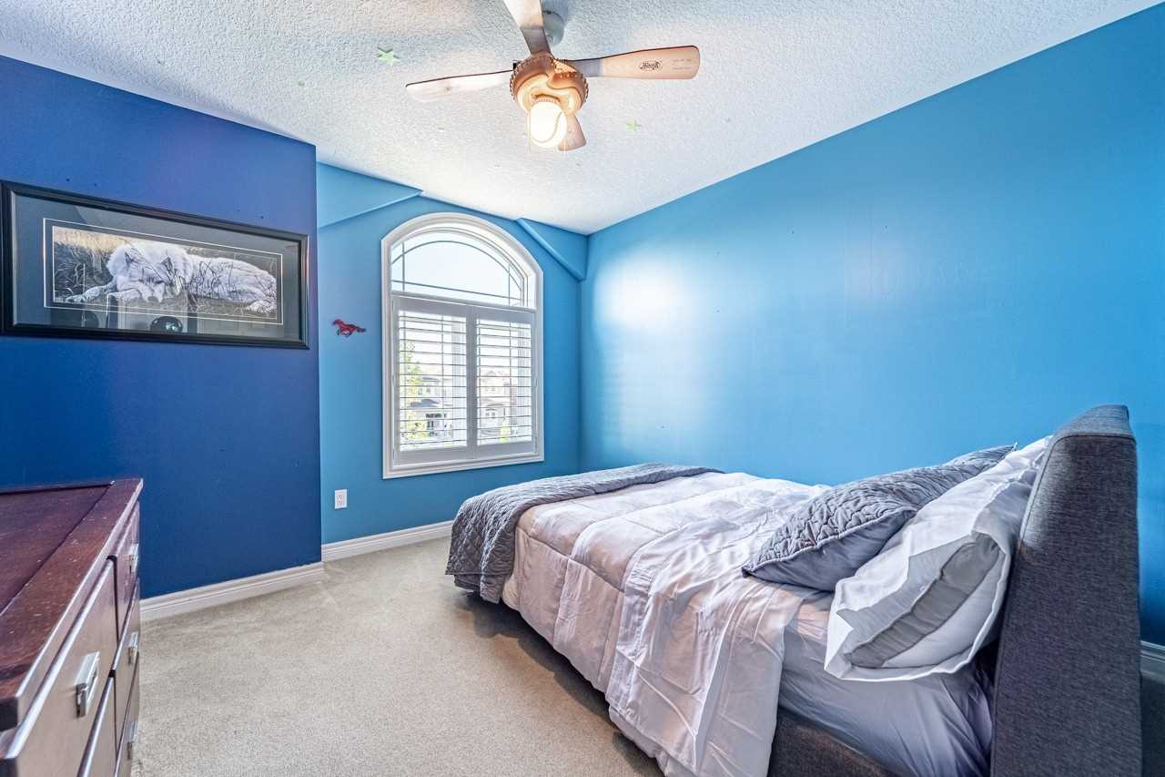 56 Newcastle Crt