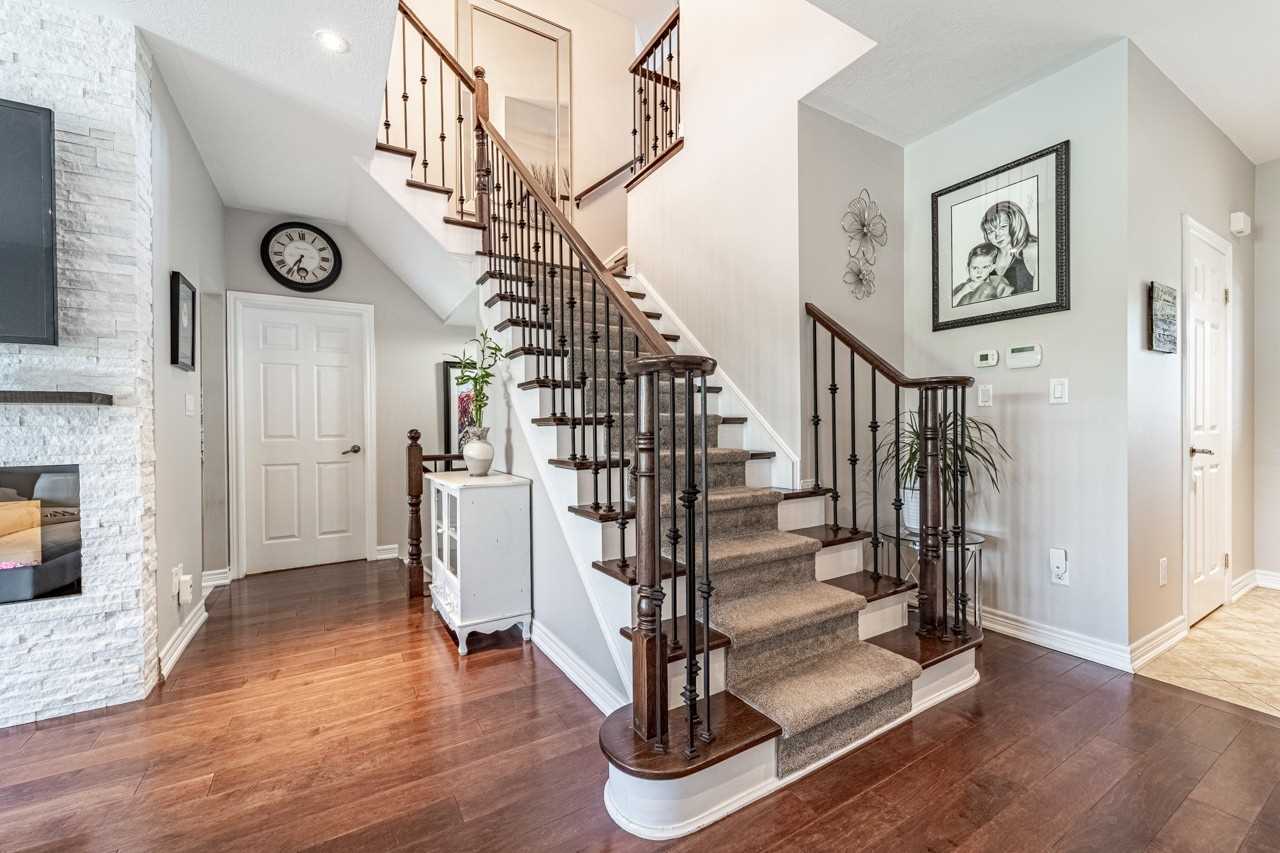 56 Newcastle Crt