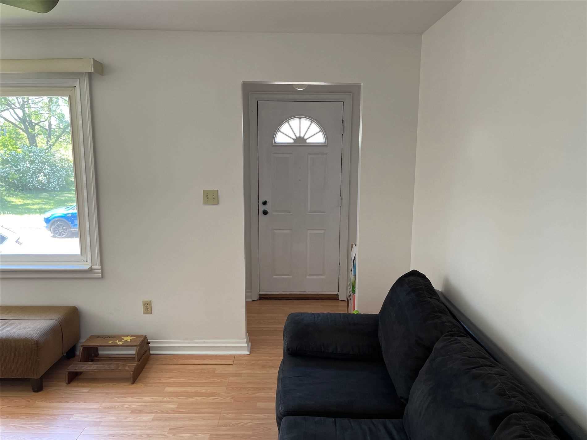 10 Bayside Ave