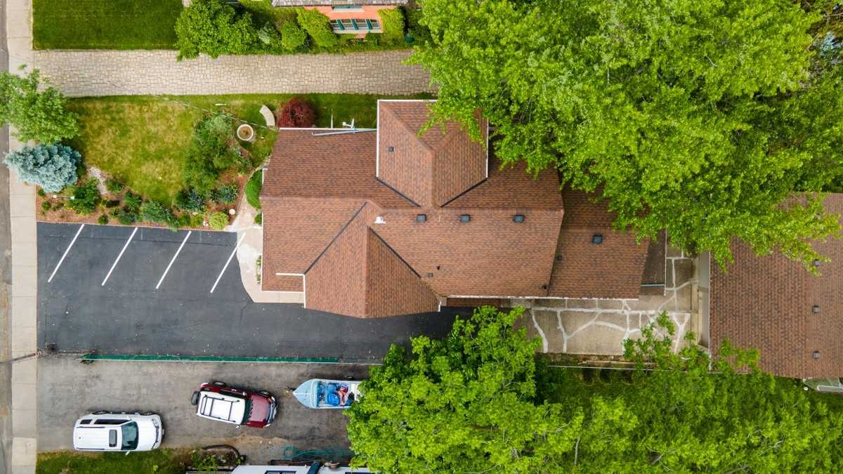 4327 Simcoe St