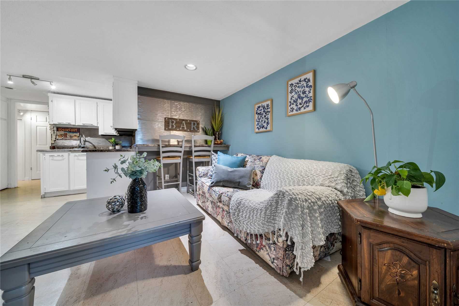 526 Anson Dr