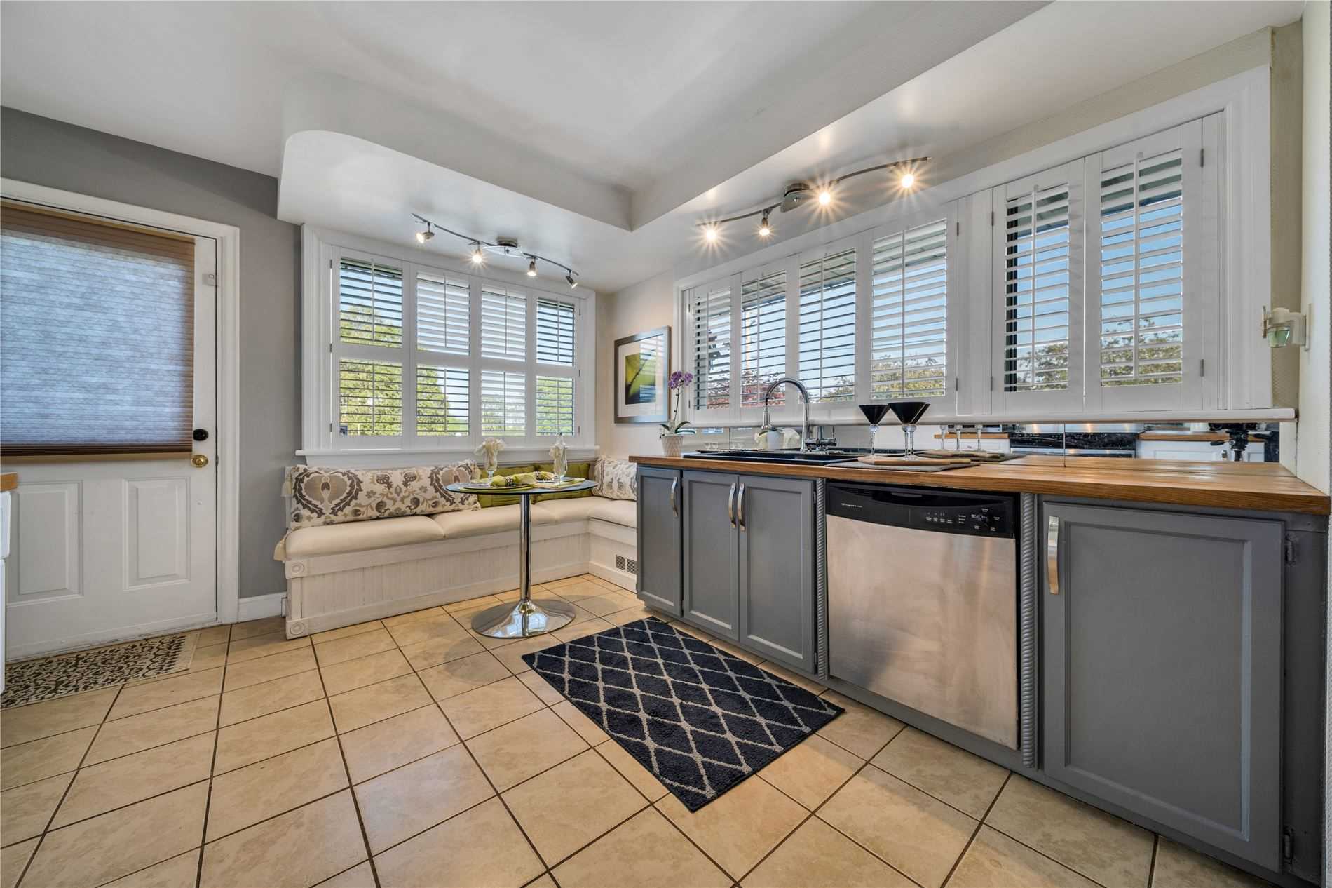 526 Anson Dr