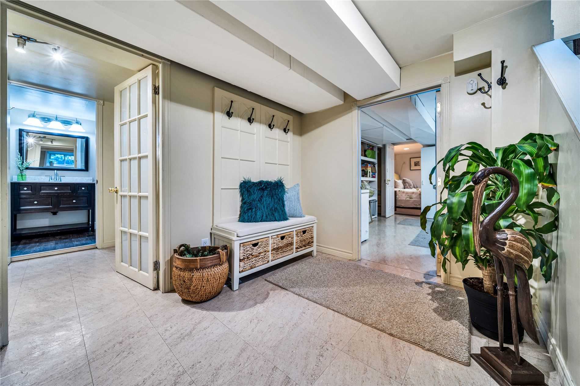 526 Anson Dr